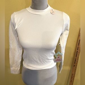 Bella Slim Fit Long Sleeve Top small/medium